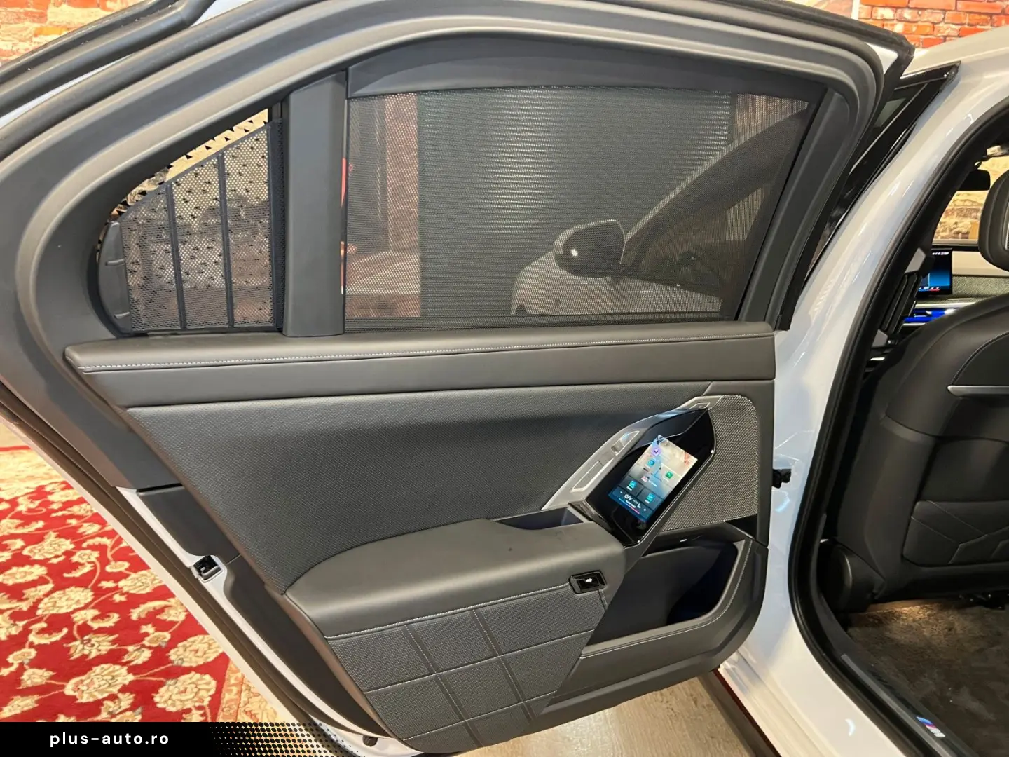 BMW 750 e xDrive M-Sport  Kristall  Leder  HUD  Pano