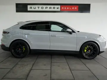 PORSCHE Cayenne Coupe E-Hybrid Kreide SpAbgas AHK HeadUp