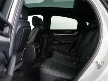 PORSCHE Cayenne Coupe E-Hybrid Kreide SpAbgas AHK HeadUp