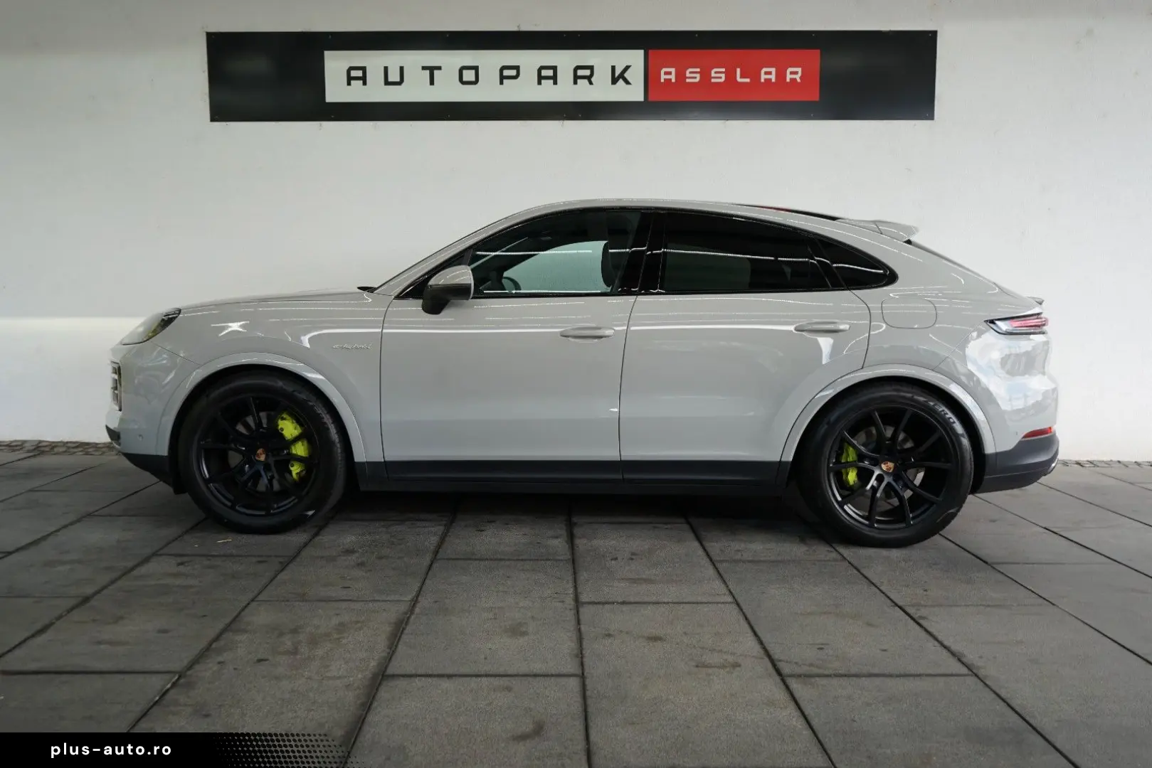 PORSCHE Cayenne Coupe E-Hybrid Kreide SpAbgas AHK HeadUp
