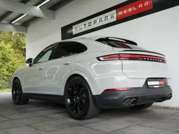 PORSCHE Cayenne Coupe E-Hybrid Kreide SpAbgas AHK HeadUp