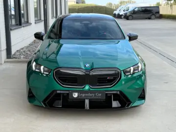 BMW M5 Plug-In Hybrid xDrive A