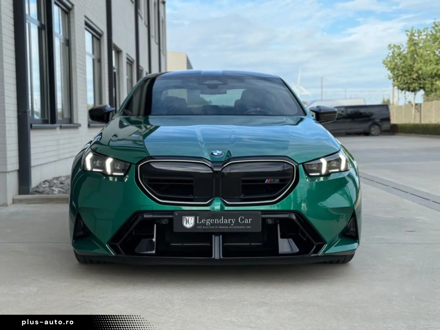 BMW M5 Plug-In Hybrid xDrive A