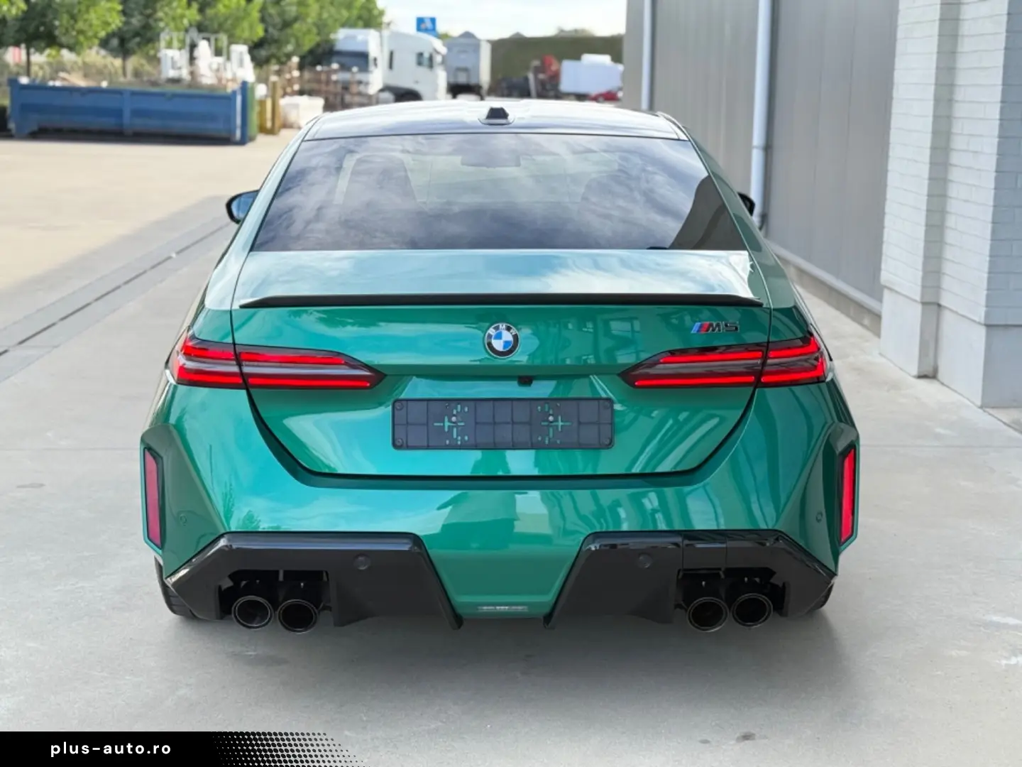 BMW M5 Plug-In Hybrid xDrive A