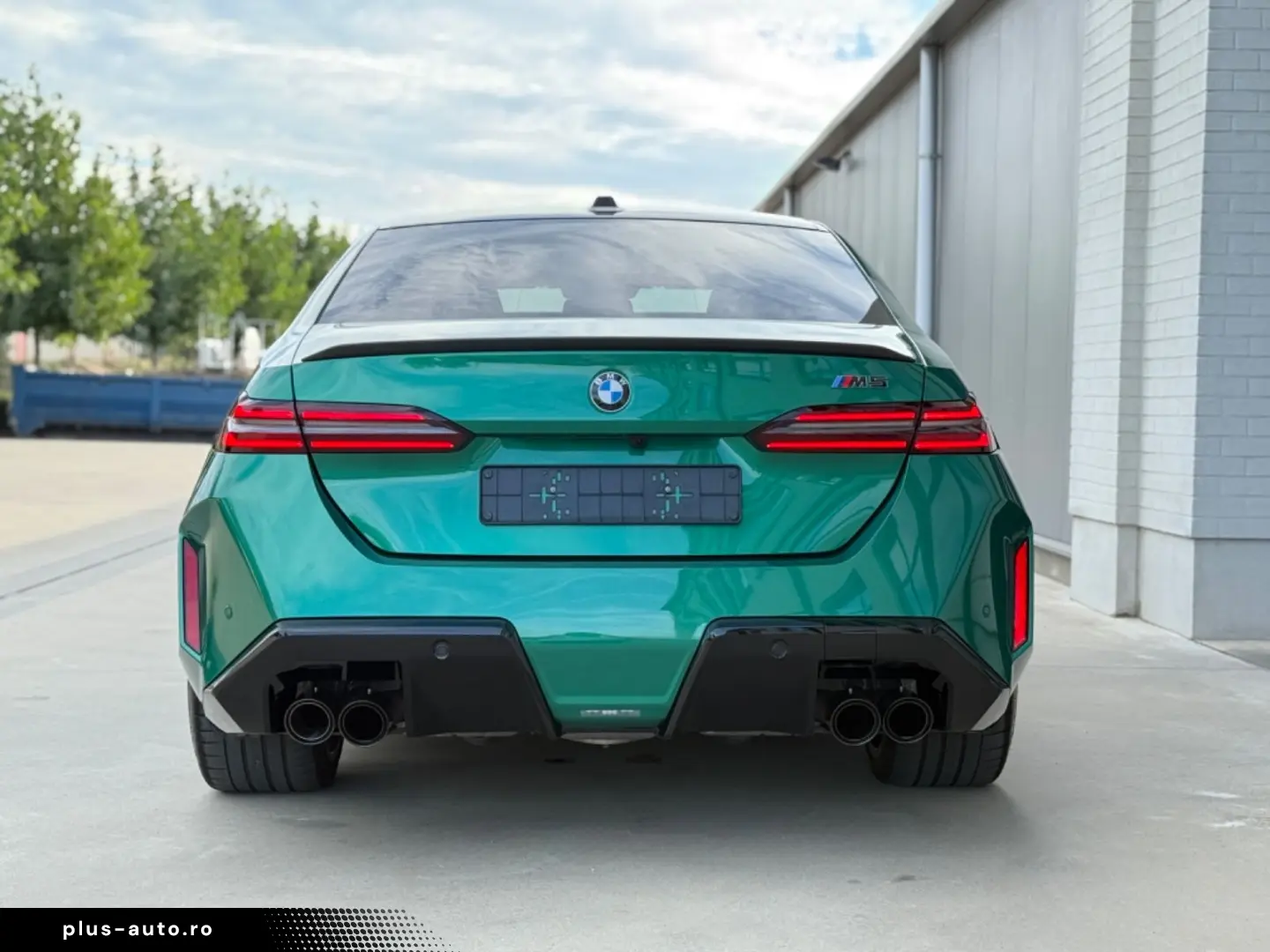 BMW M5 Plug-In Hybrid xDrive A