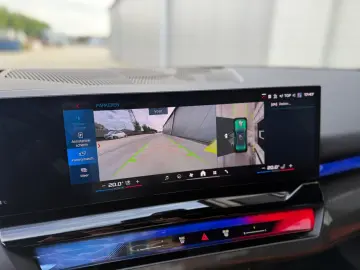 BMW M5 Plug-In Hybrid xDrive A