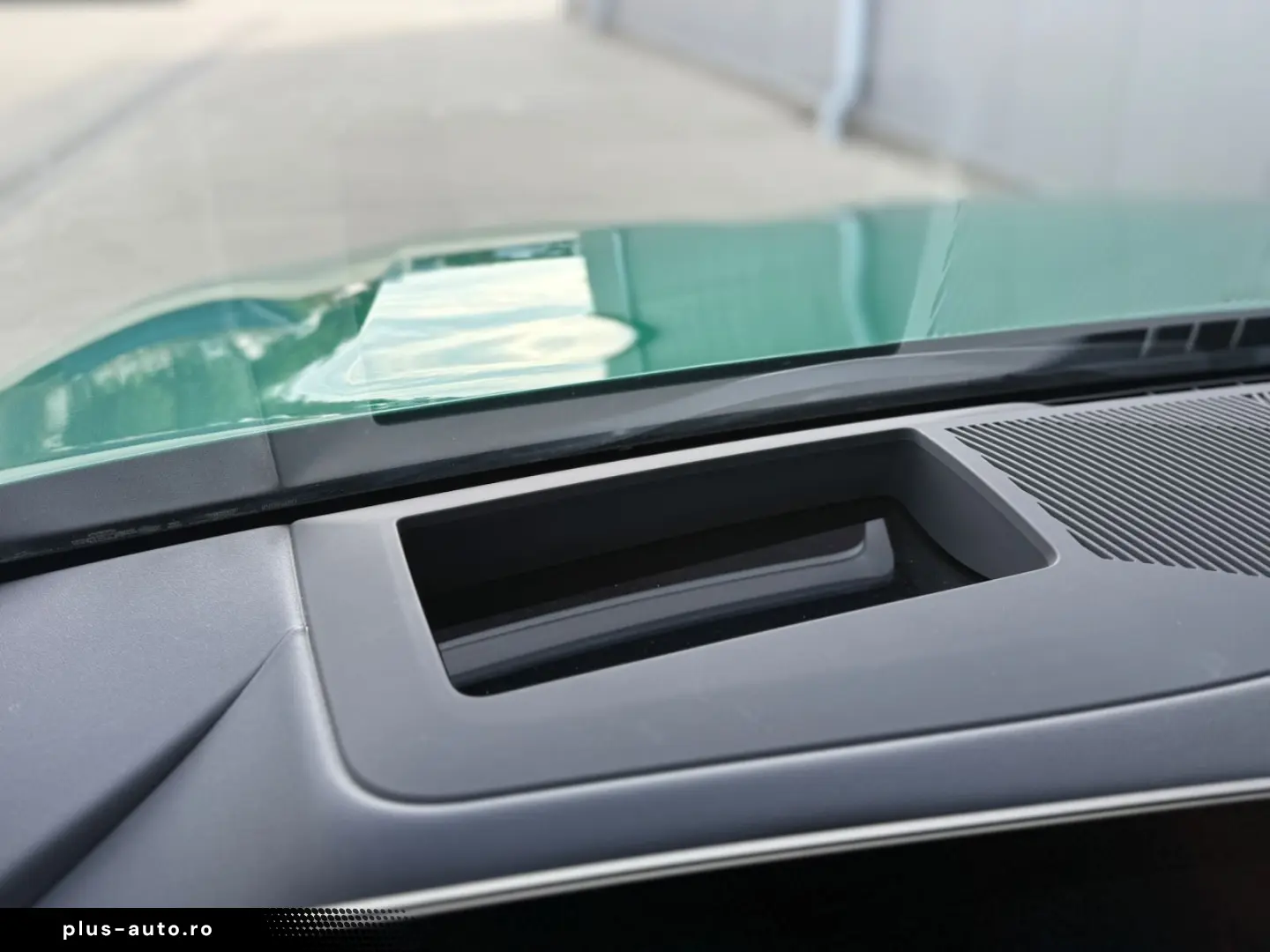 BMW M5 Plug-In Hybrid xDrive A