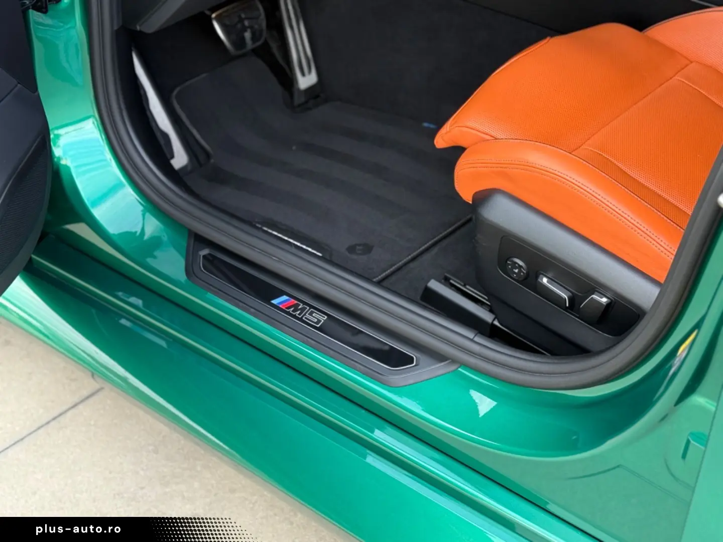 BMW M5 Plug-In Hybrid xDrive A