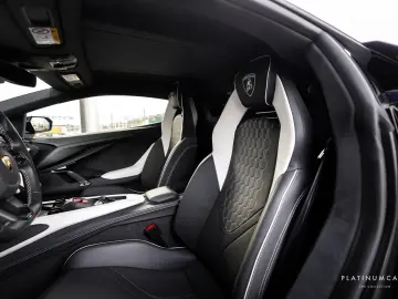 LAMBORGHINI Revuelto HPEV V12 1015hp   NETTO POSSI