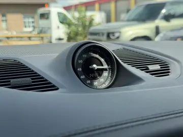 PORSCHE Cayenne Coupe E-Hybrid Sport Design Sport Chrono