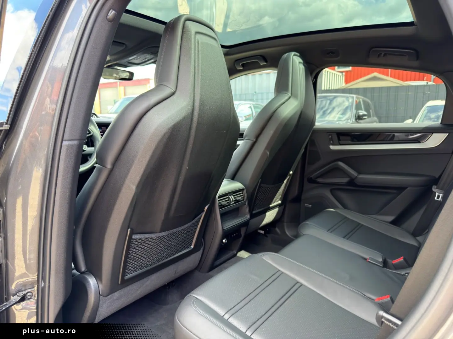 PORSCHE Cayenne Coupe E-Hybrid Sport Design Sport Chrono
