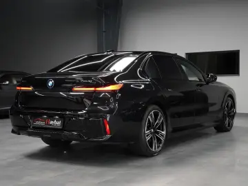 BMW 750e xDrive M Sport Pro-Sky Pano-B&W-ACC-AHK-21
