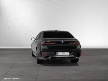 BMW 750e xDrive M Sport Pro DA&PA-Prof. Autobahnass.