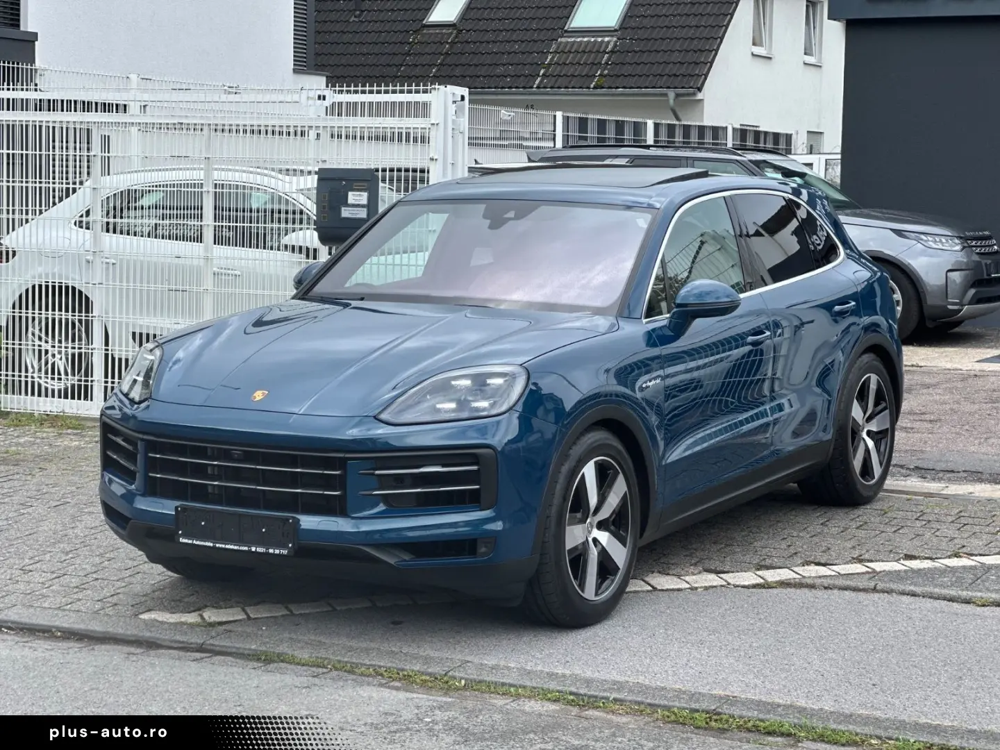 PORSCHE Cayenne E-Hybrid HINTERACHSLENKUNG NACHTSICHTASS