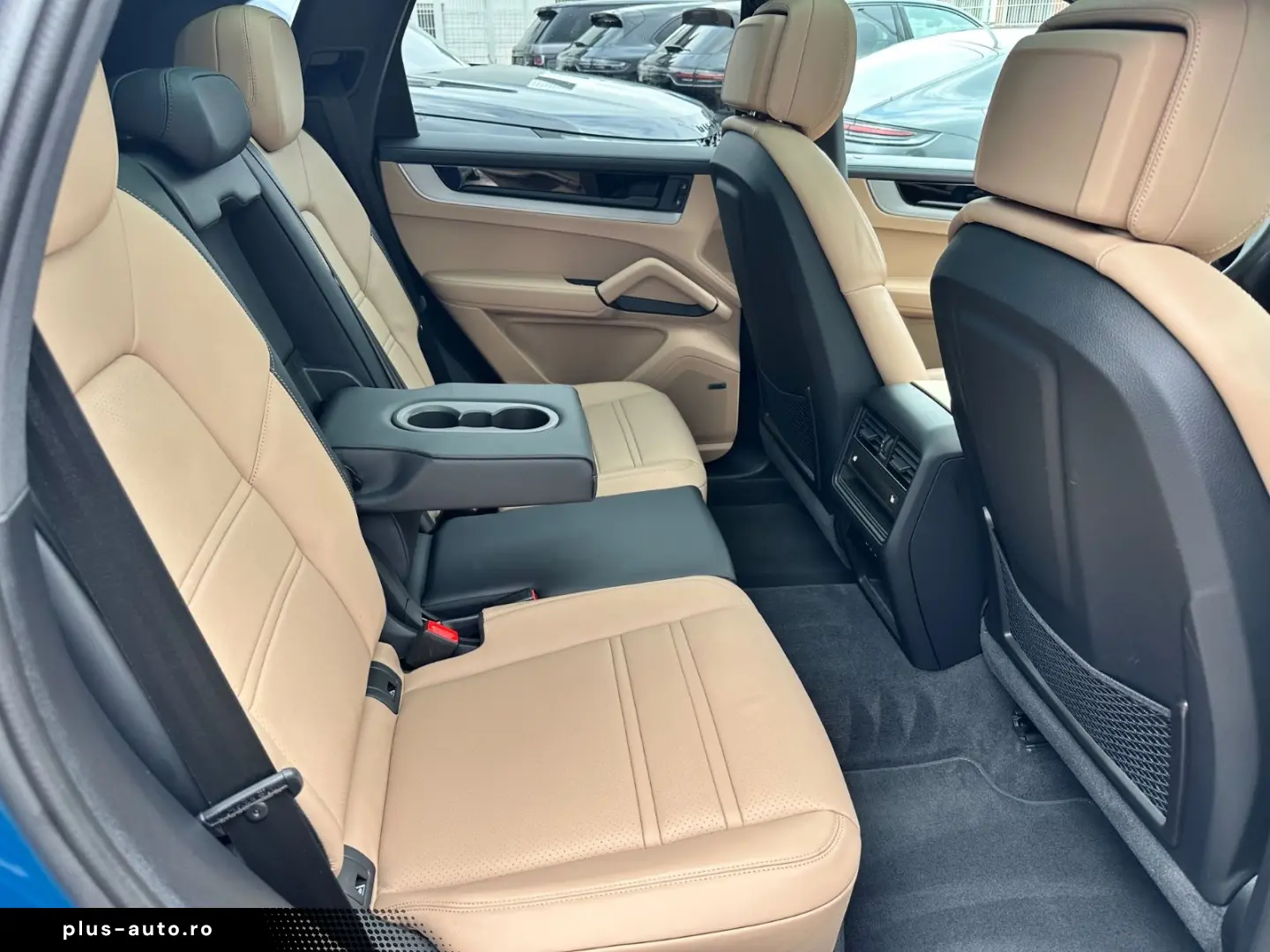 PORSCHE Cayenne E-Hybrid HINTERACHSLENKUNG NACHTSICHTASS