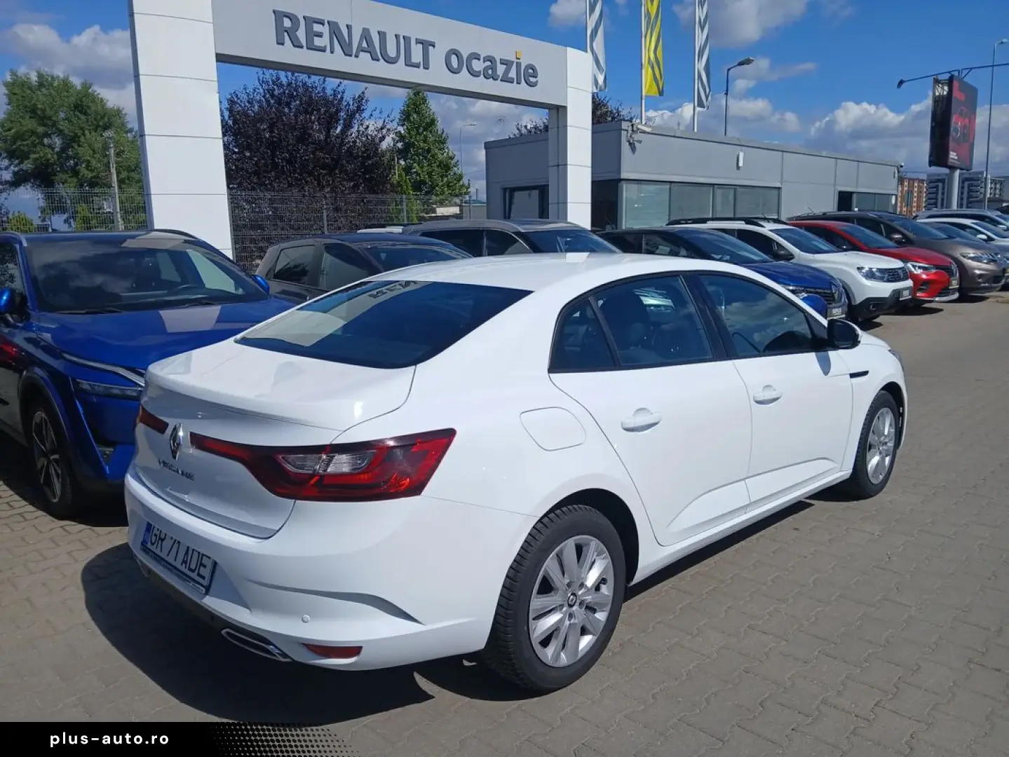 Renault Megane Sedan AUTHENTIQUE TCe 140 GPF