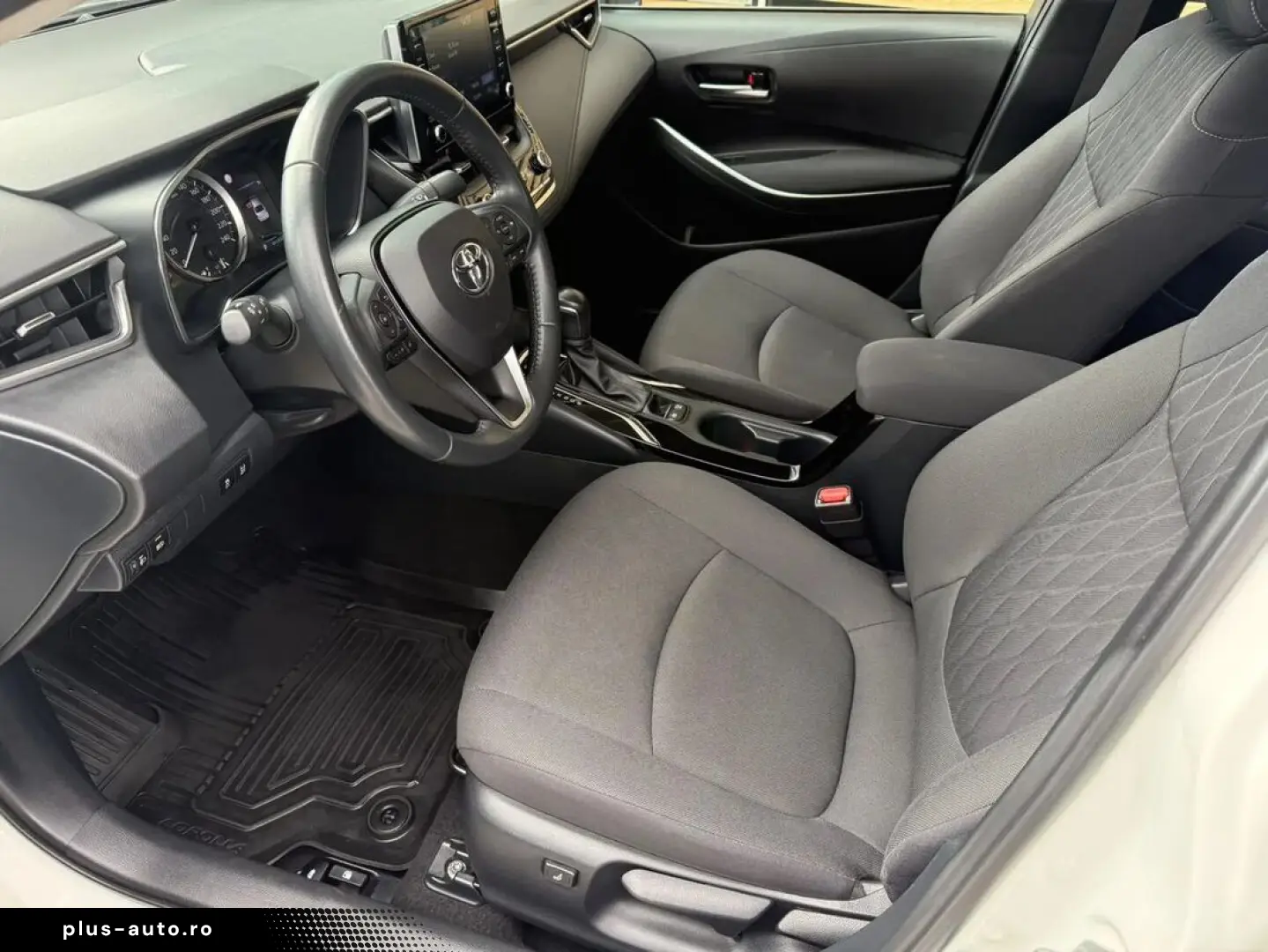 Toyota Corolla 1.8 Hybrid Business Hsd E-CVT