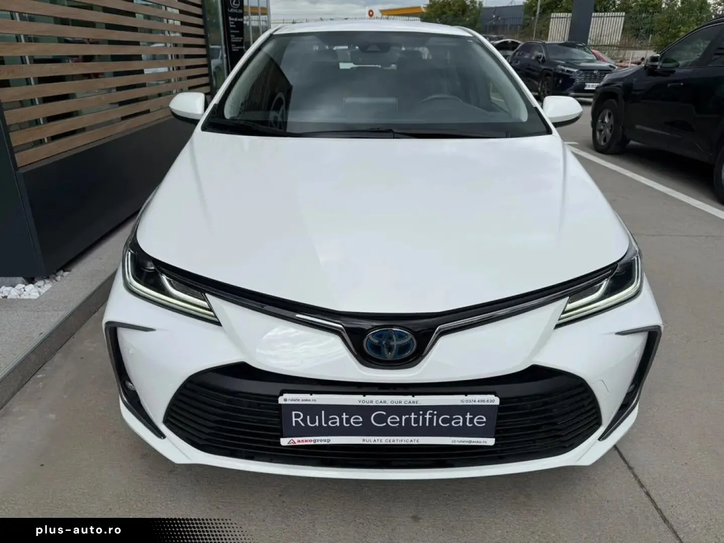 Toyota Corolla 1.8 Hybrid Business Hsd E-CVT