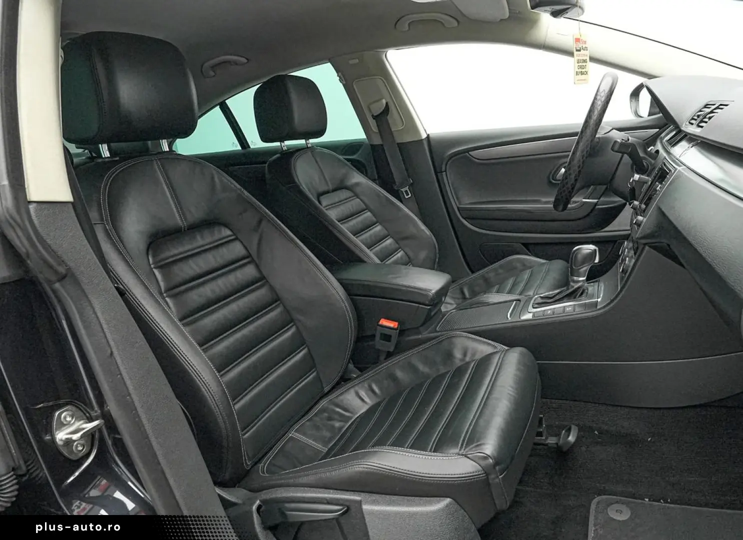 Volkswagen Passat-Cc