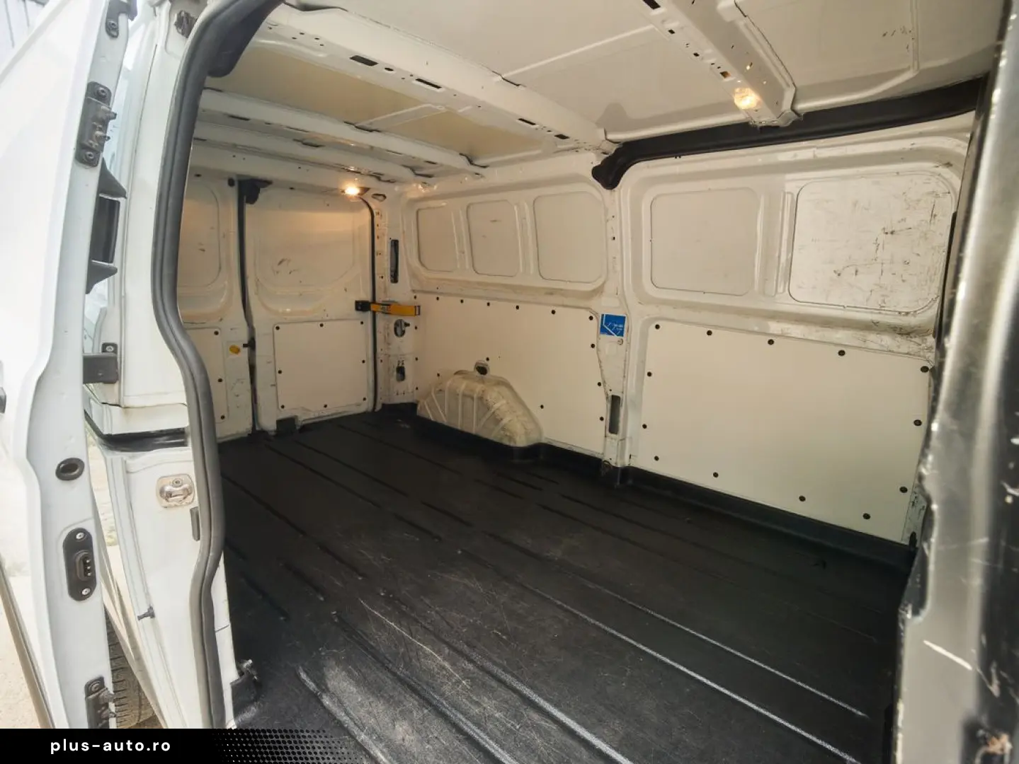 Ford Transit-Custom-