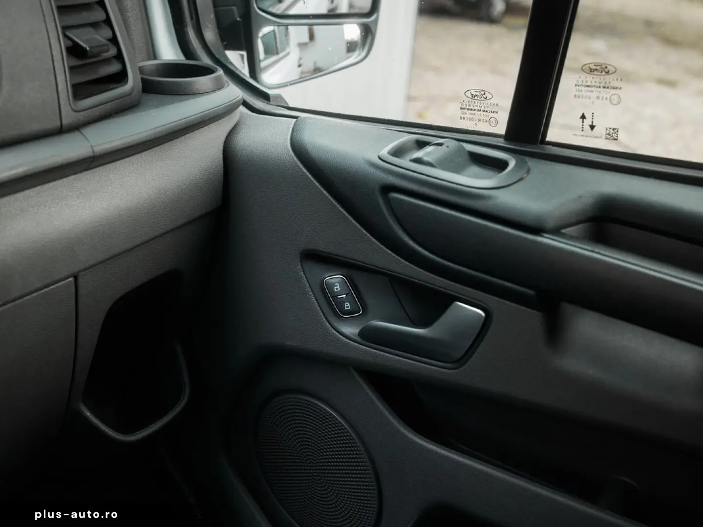 Ford Transit-Custom-