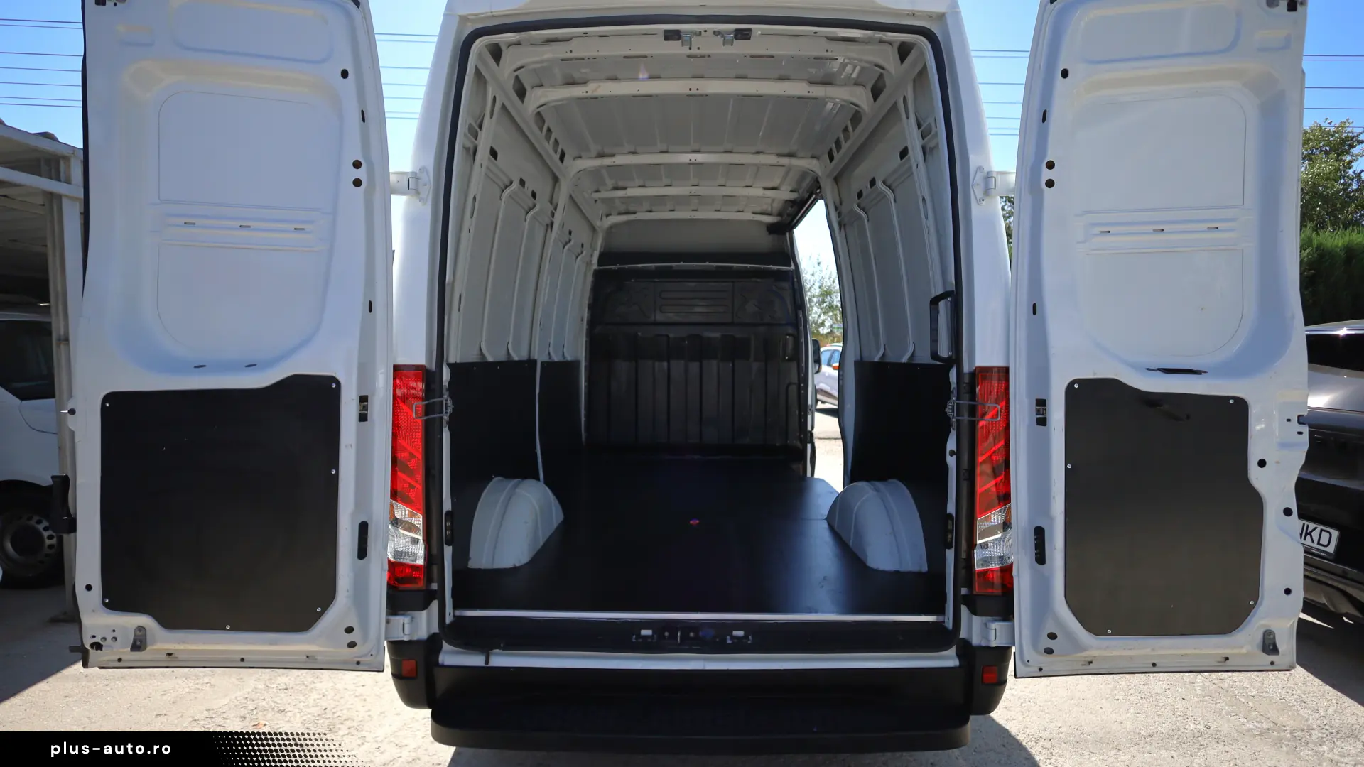 Iveco Daily L2H2 2.3D 116CP