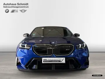 BMW M5 G90 • 727 CP • M Drive Professional
