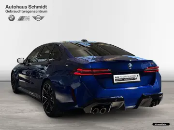 BMW M5 G90 • 727 CP • M Drive Professional