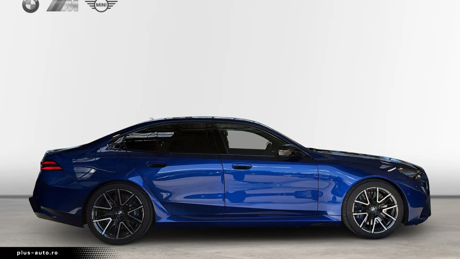 BMW M5 G90 • 727 CP • M Drive Professional