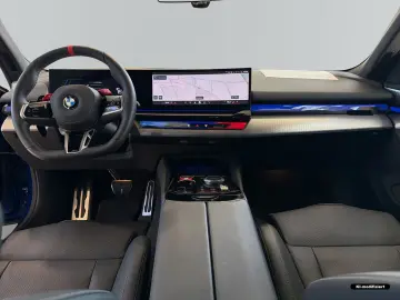 BMW M5 G90 • 727 CP • M Drive Professional