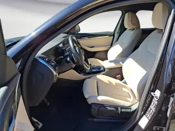 BMW X4 xDrive20i AT M Sportpaket