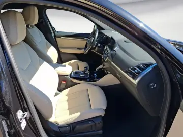 BMW X4 xDrive20i AT M Sportpaket