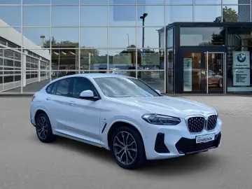 BMW X4 xDrive20i M