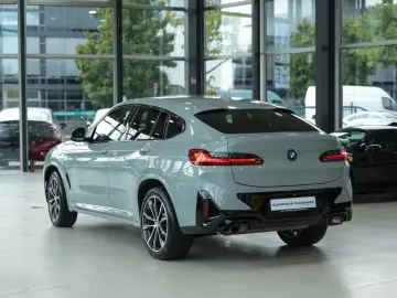 BMW X4 xD 30i