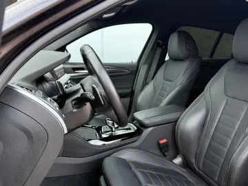 BMW X4 xDrive20d    M Sport