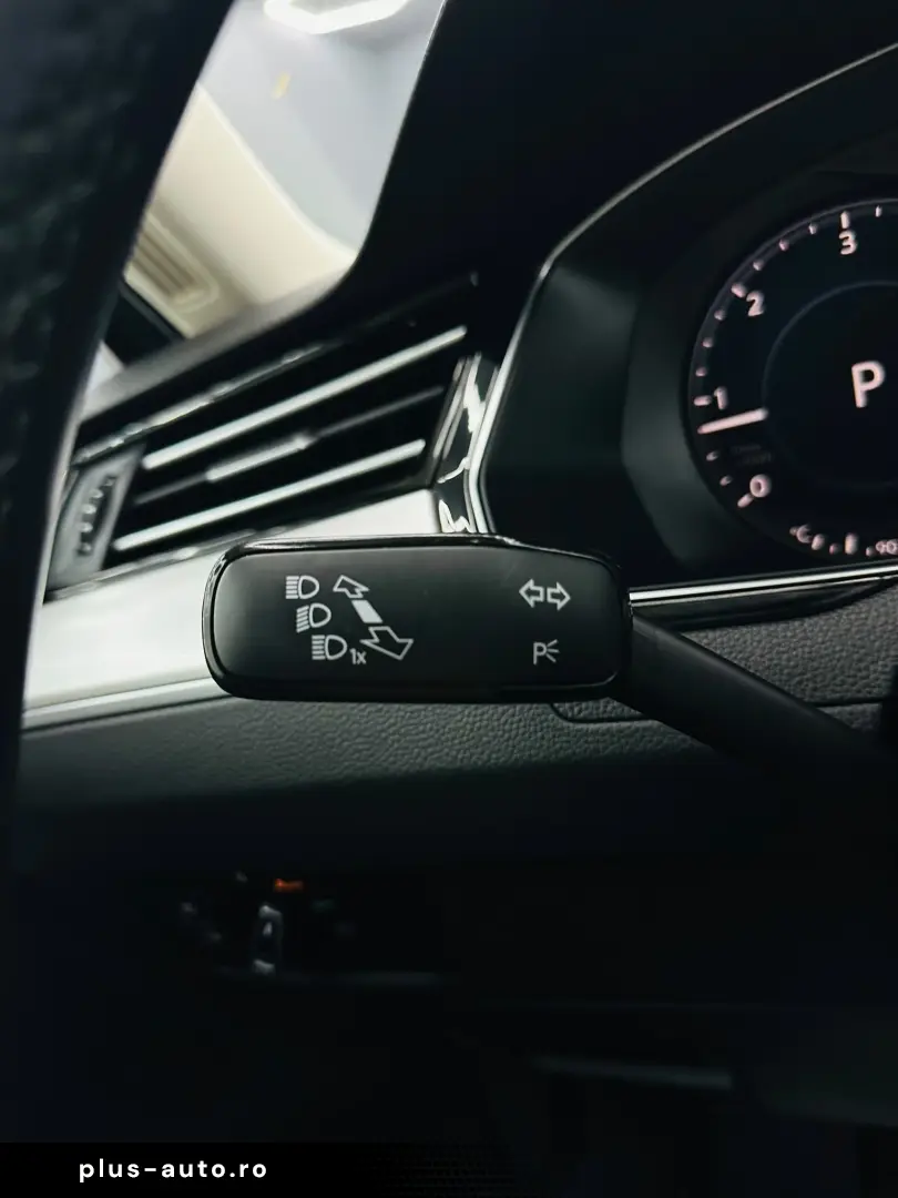 VOLKSWAGEN PASSAT 2018 1.6D E6 Garantie 12 Luni Rate Avans 0