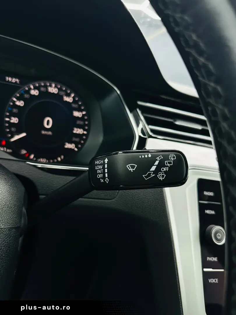 VOLKSWAGEN PASSAT 2018 1.6D E6 Garantie 12 Luni Rate Avans 0