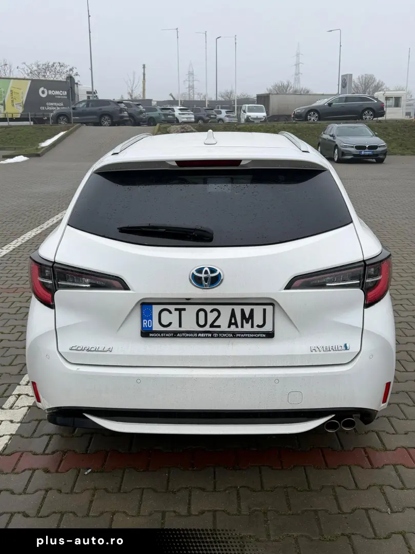 Toyota Corolla 2.0 Hybrid 184 cp Team Deutschland