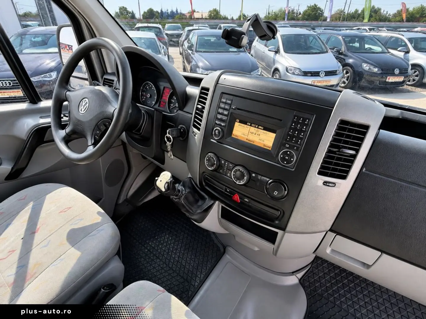 Volkswagen Crafter 2010    2.5 Diesel    AUTOPLATFORMA