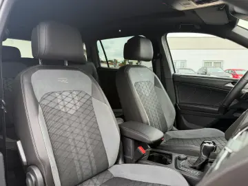 VW Tiguan Allspace R-Line 2.0 TSI DSG 4M 7S AHK HEA