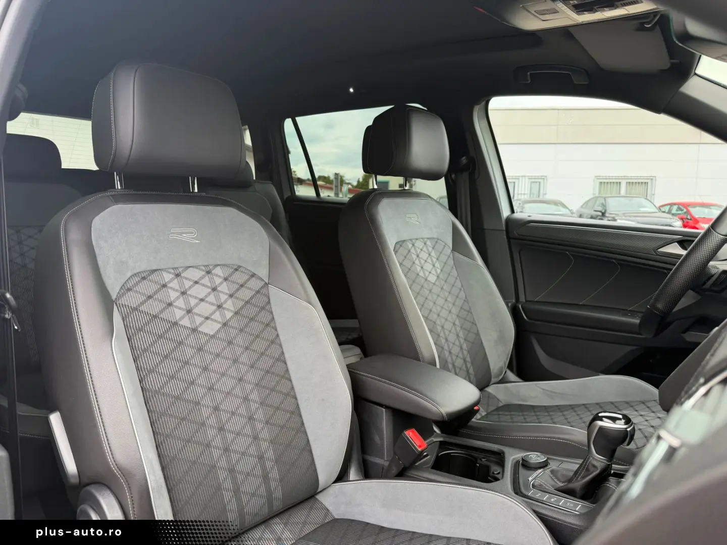VW Tiguan Allspace R-Line 2.0 TSI DSG 4M 7S AHK HEA