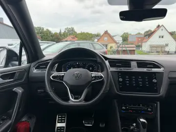 VW Tiguan Allspace R-Line 2.0 TSI DSG 4M 7S AHK HEA