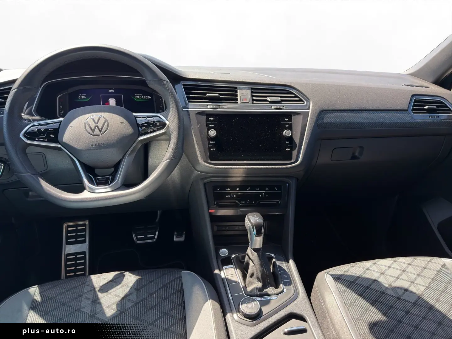 VW Tiguan Allspace 2.0 TSI DSG 4MOTION R-Line   AHK