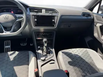 VW Tiguan Allspace 2.0 TSI DSG 4MOTION R-Line   AHK