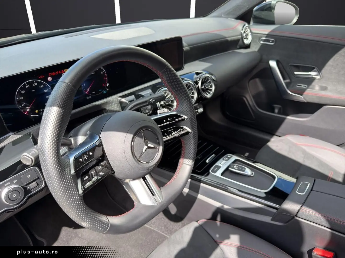 MERCEDES-BENZ CLA 200 AMG