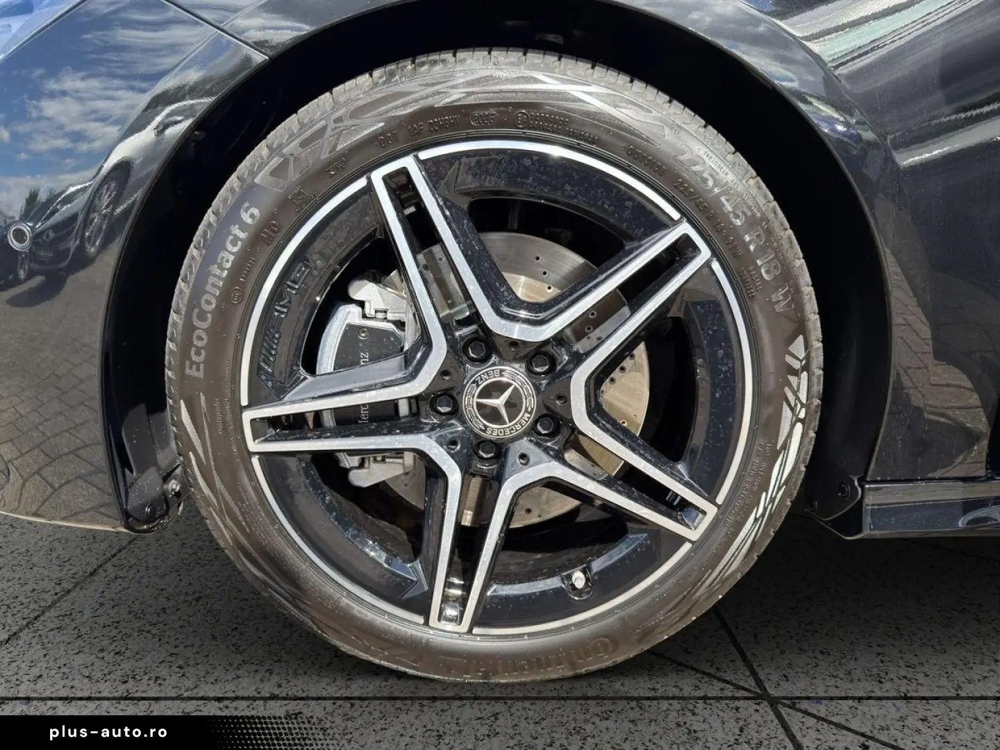 MERCEDES-BENZ CLA 200 AMG