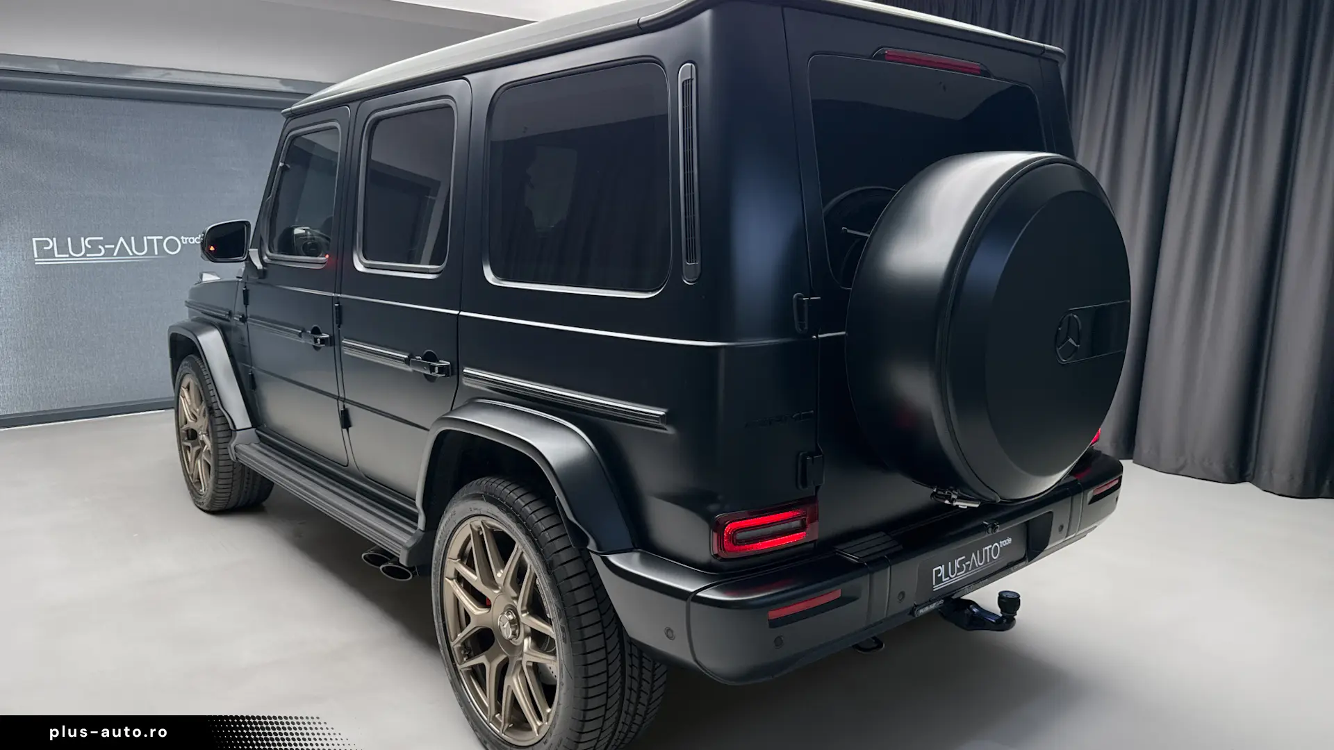 Mercedes-Benz G 63 AMG FACELIFT MAGNO BLACK