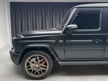 Mercedes-Benz G 63 AMG FACELIFT MAGNO BLACK
