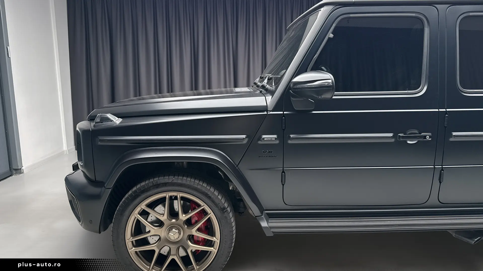 Mercedes-Benz G 63 AMG FACELIFT MAGNO BLACK