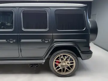 Mercedes-Benz G 63 AMG FACELIFT MAGNO BLACK